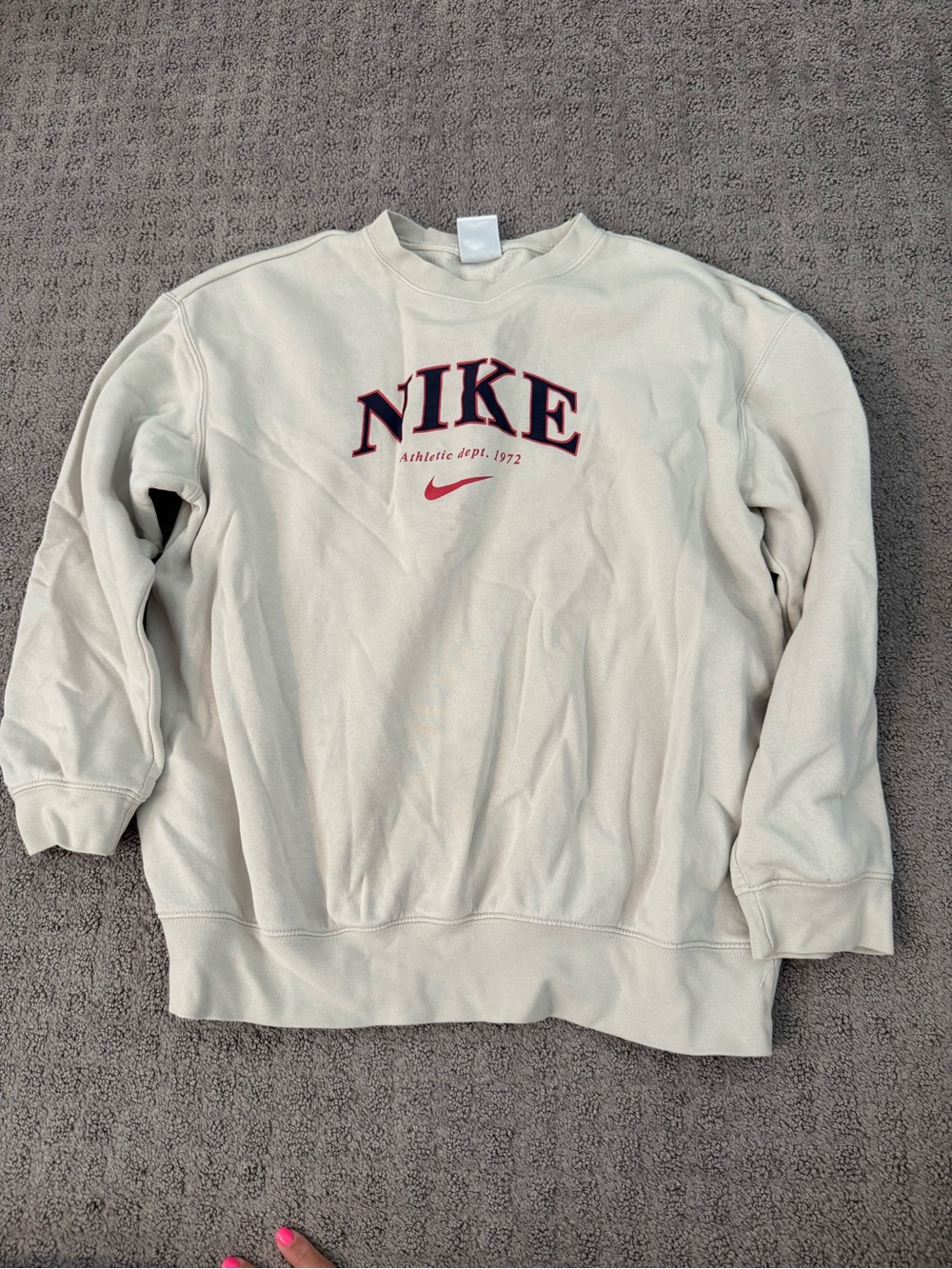 Nike Cream Crewneck Sweatshirt with Maroon Logo